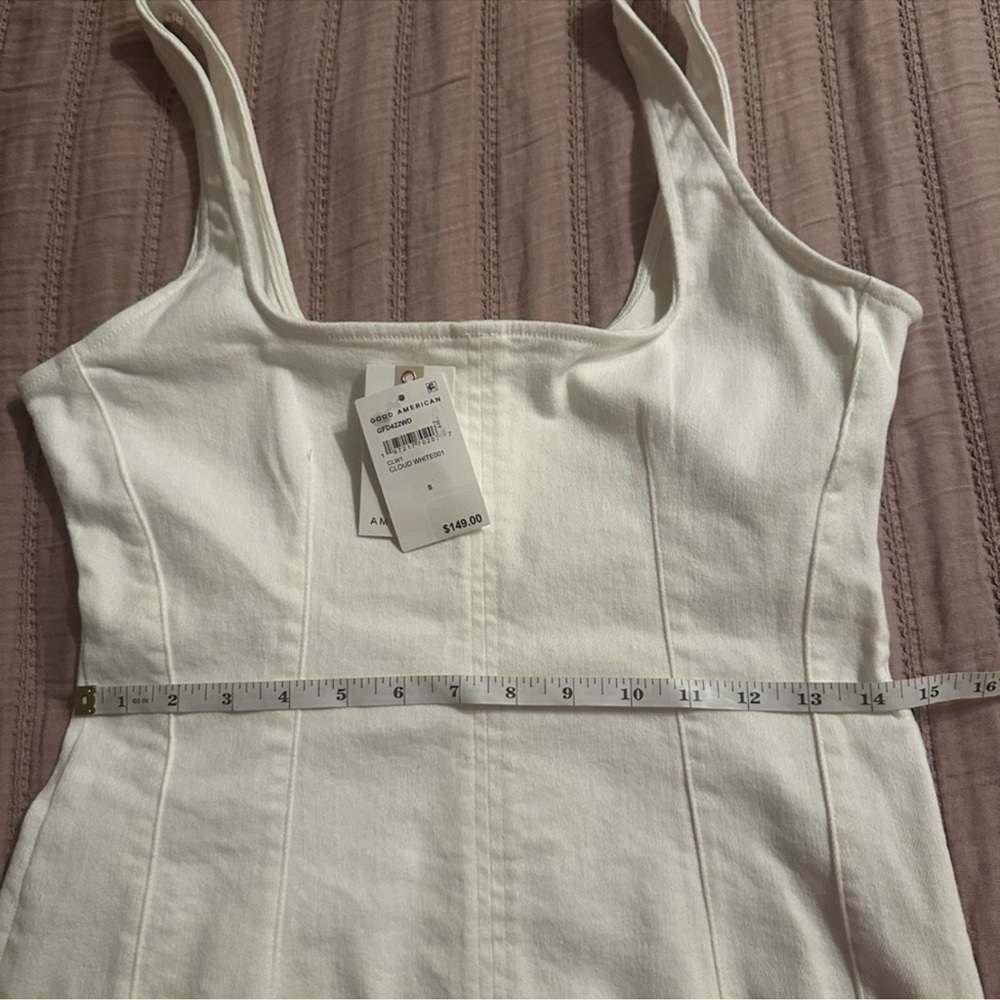 NWT GOOD AMERICAN
Denim Shift Dress in Clound White Sz Small - - Picture 9 of 10
